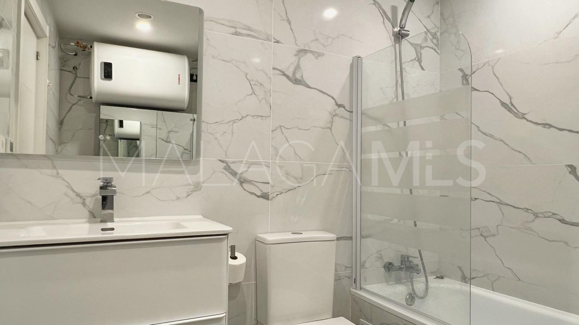 Doppelhaushälfte for sale in Benamara