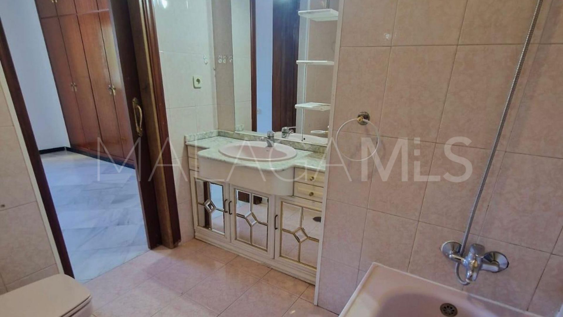 Apartment for sale in San Pedro de Alcantara with 3 bedrooms