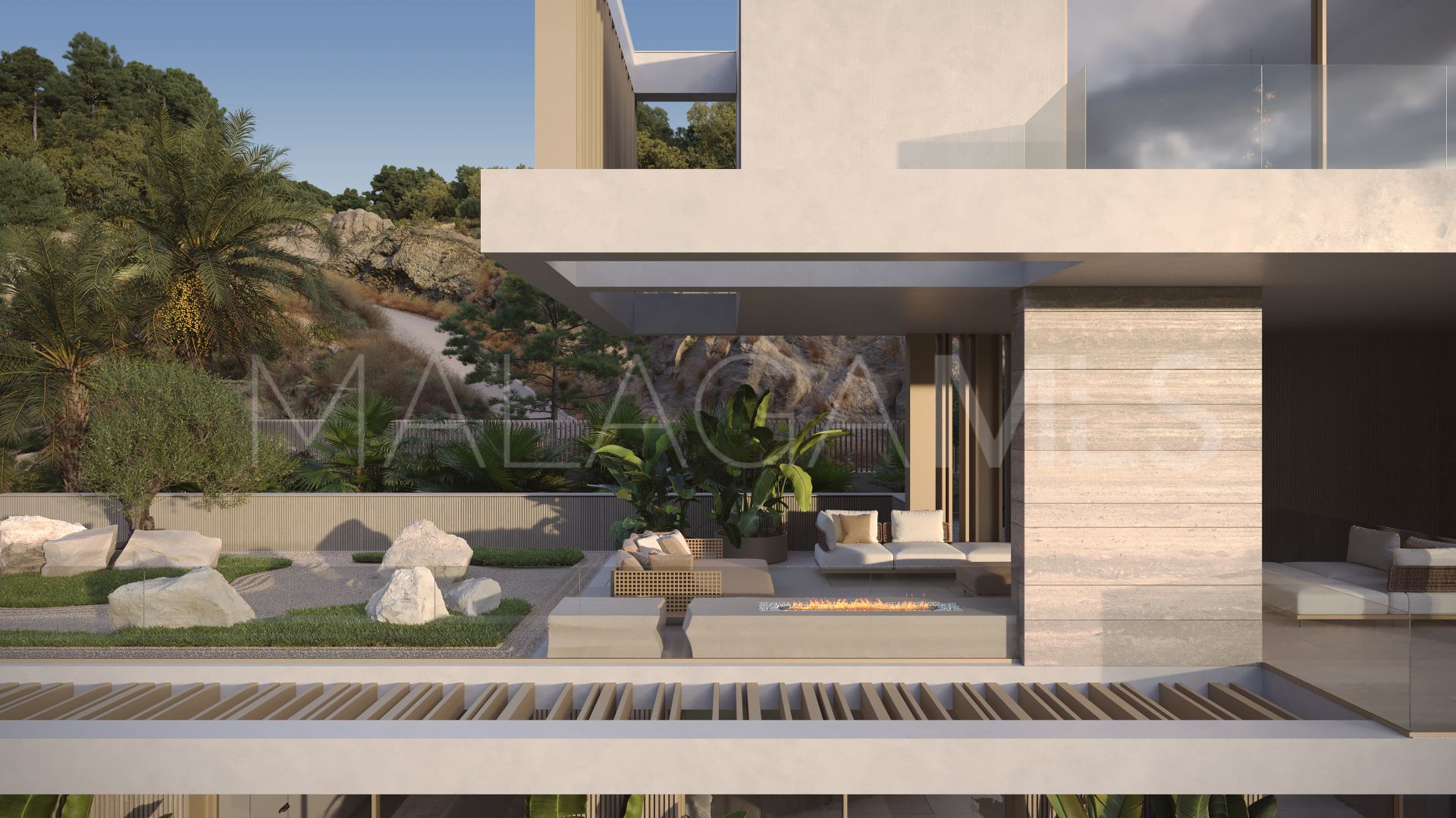 Villa for sale in Montemayor