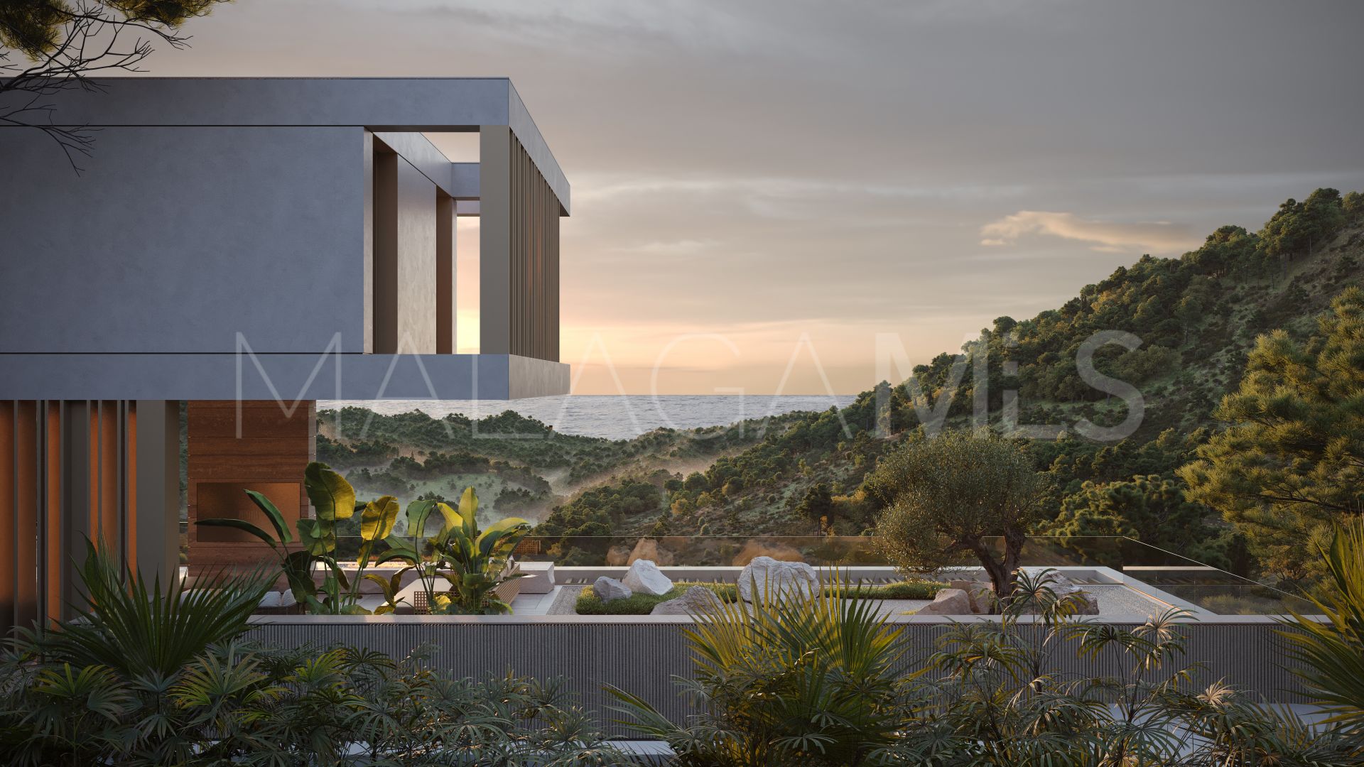 Villa for sale in Montemayor