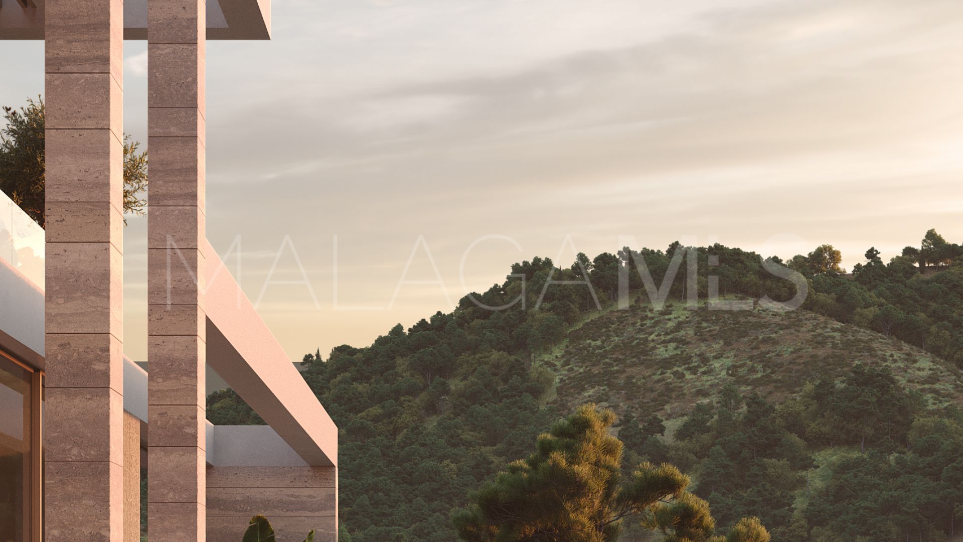 Villa for sale in Montemayor