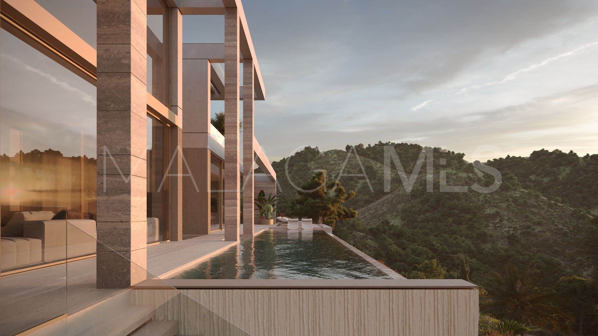 Villa for sale in Montemayor