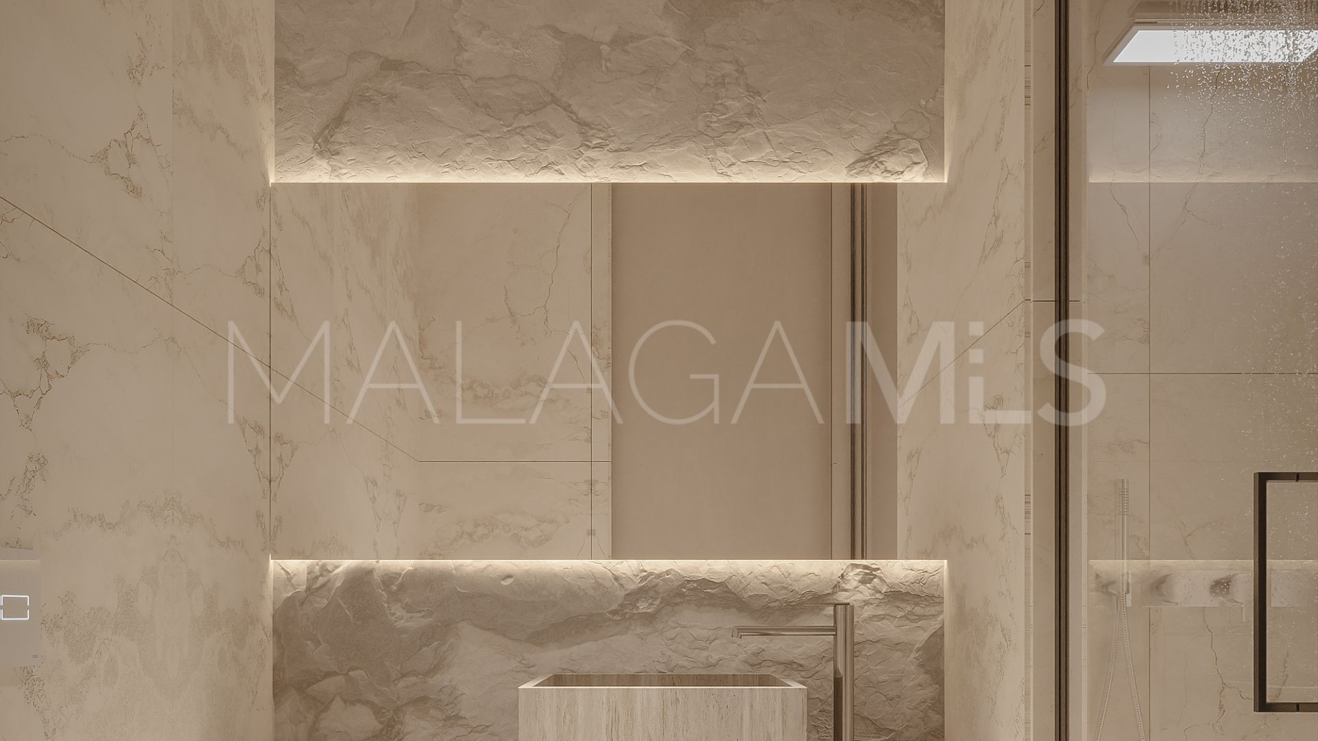 Villa for sale in Montemayor