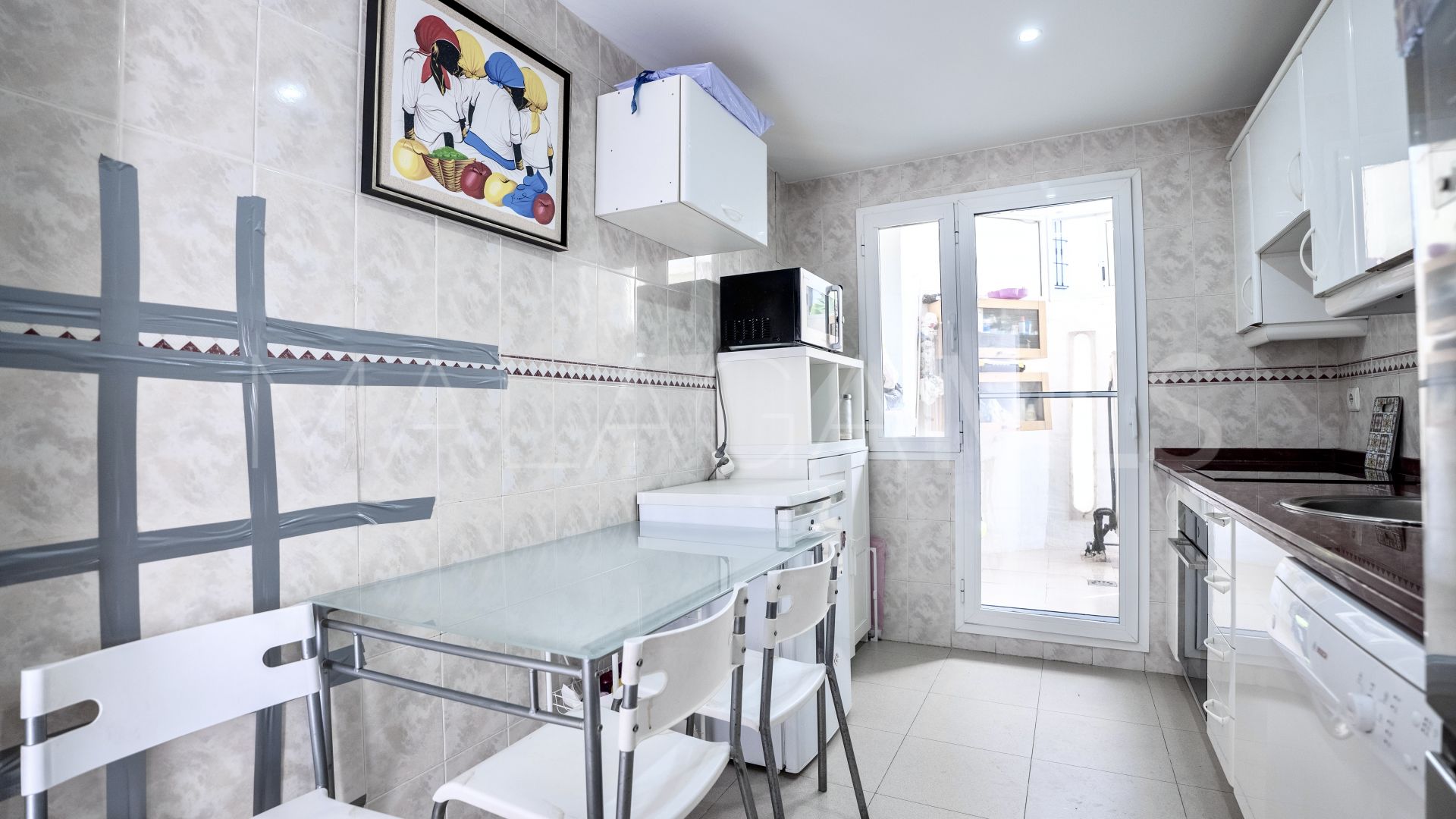 Lägenhet for sale in Los Naranjos de Marbella