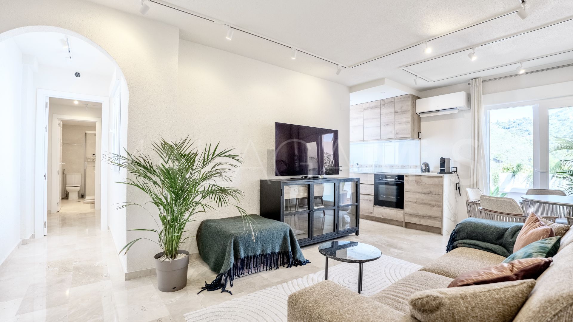 For sale Benahavis penthouse with 1 bedroom