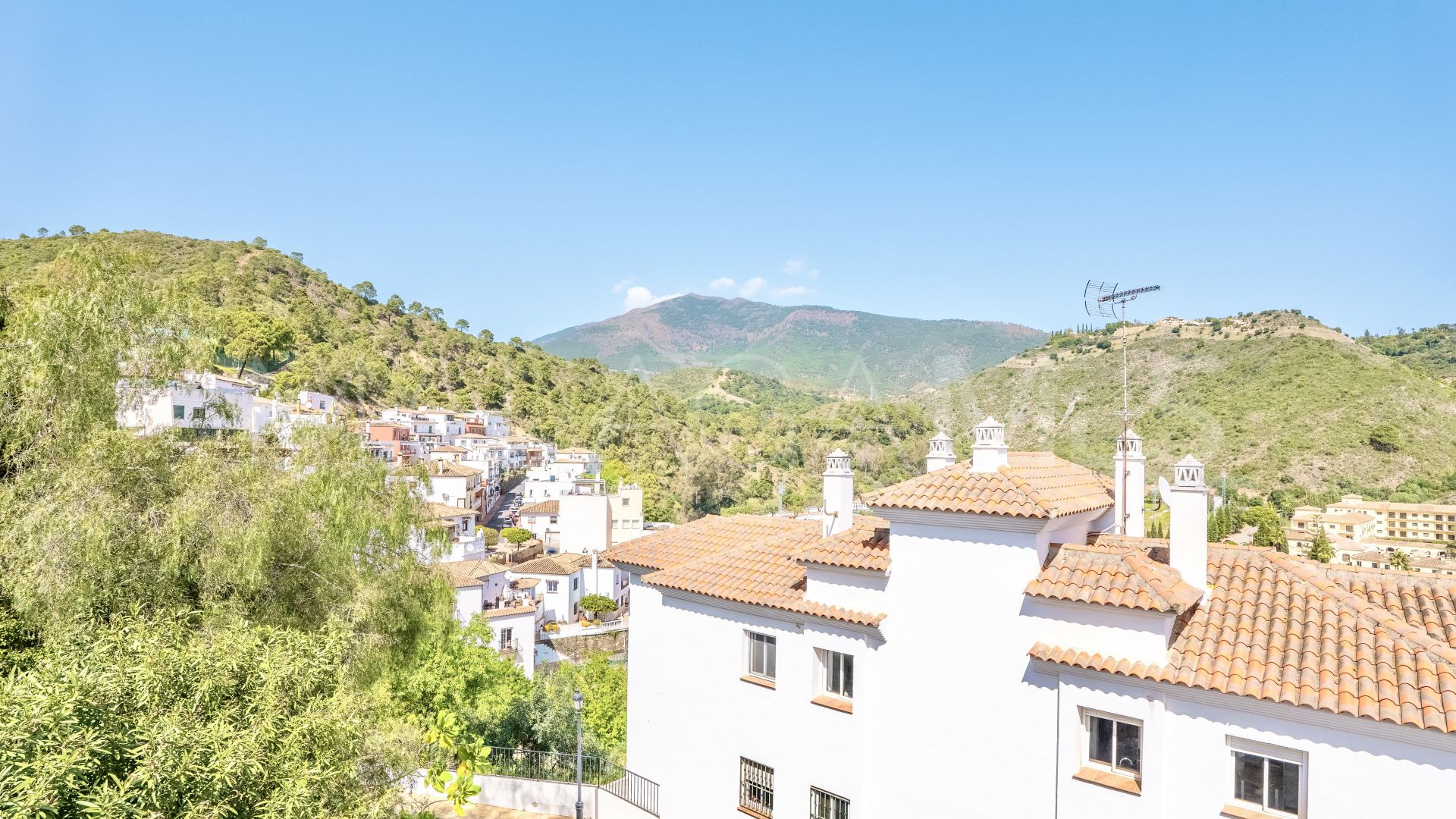 For sale Benahavis penthouse with 1 bedroom