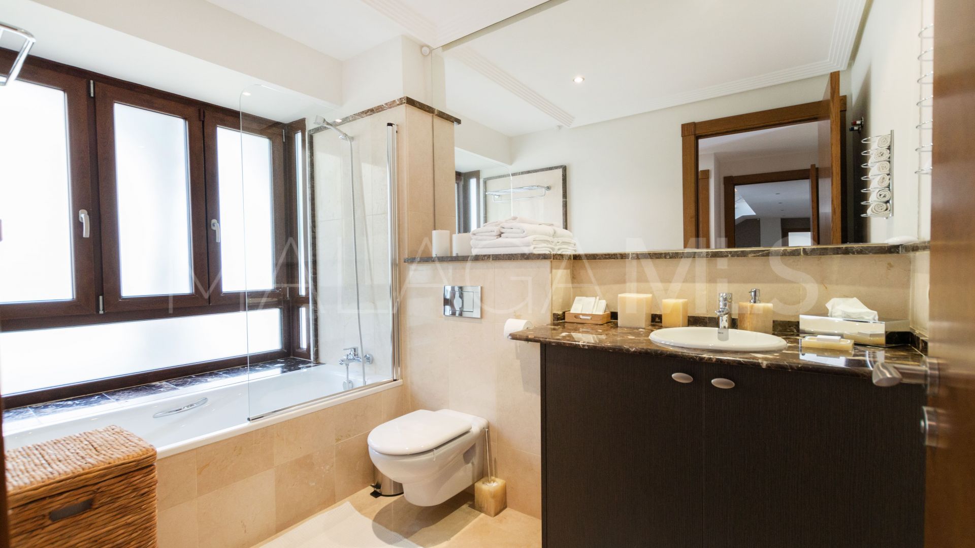 Villa for sale in Benahavis Hills Country Club