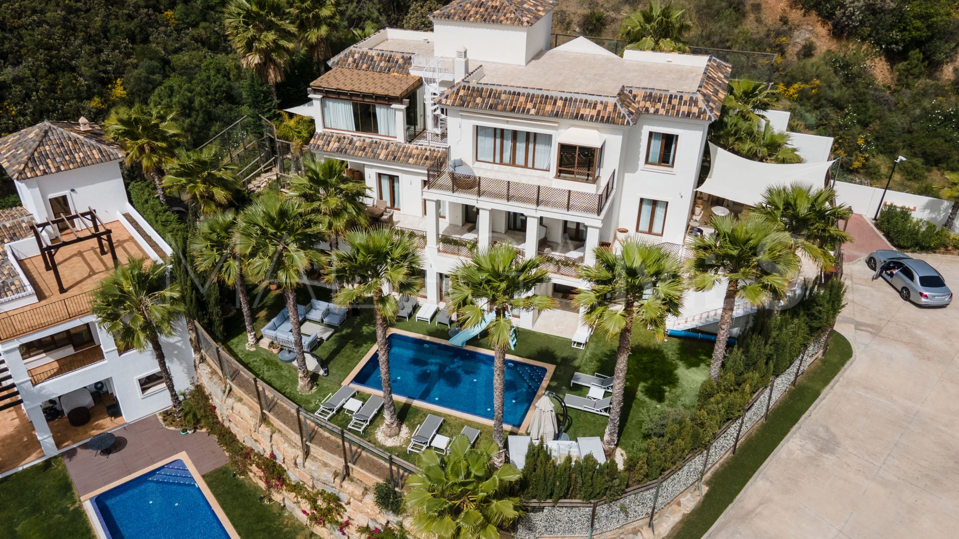 Villa for sale in Benahavis Hills Country Club