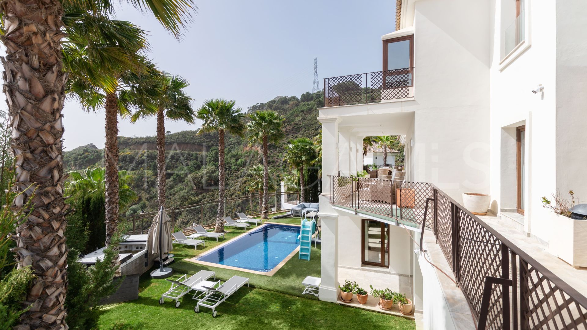 Villa for sale in Benahavis Hills Country Club