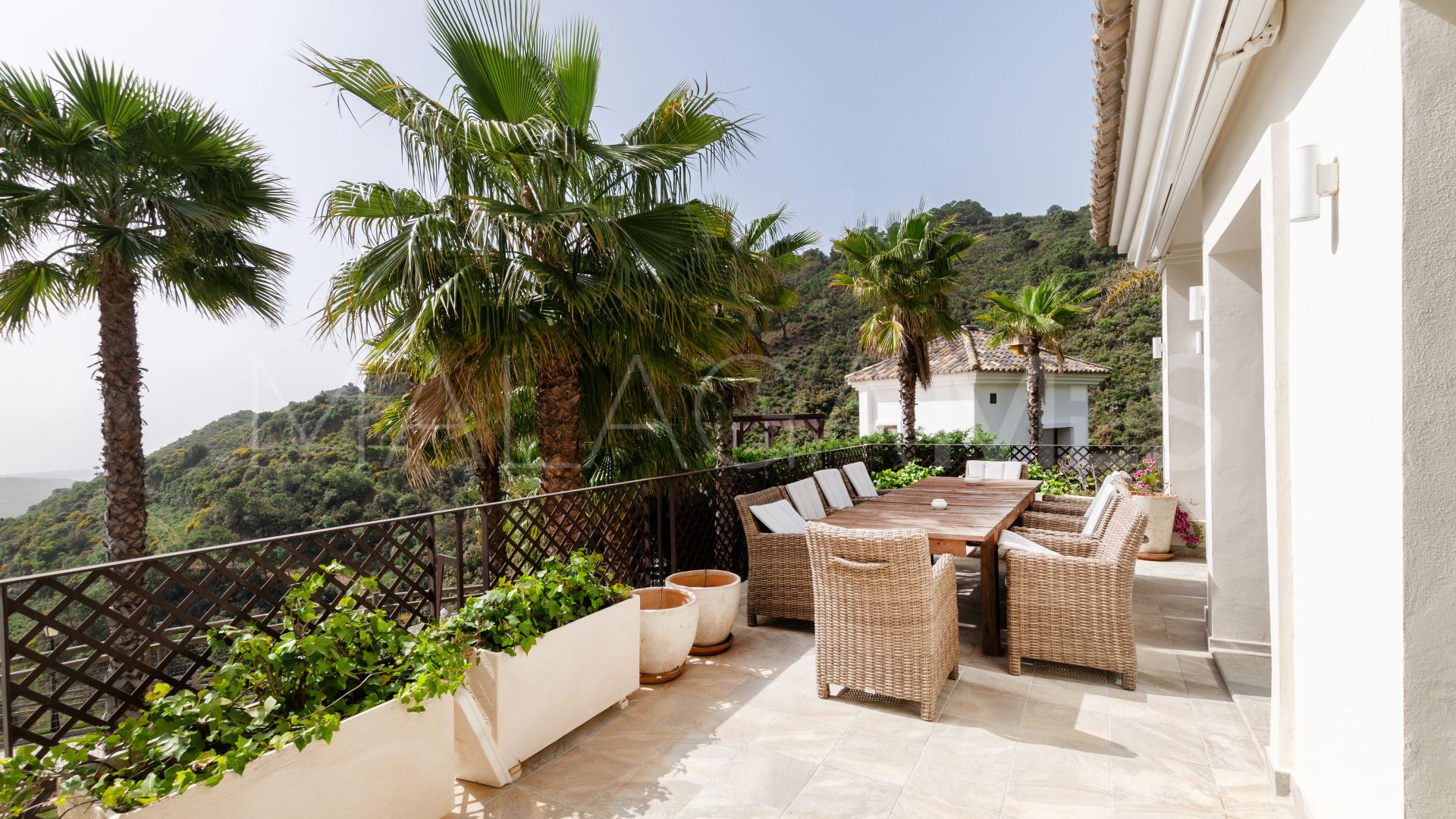 Villa for sale in Benahavis Hills Country Club