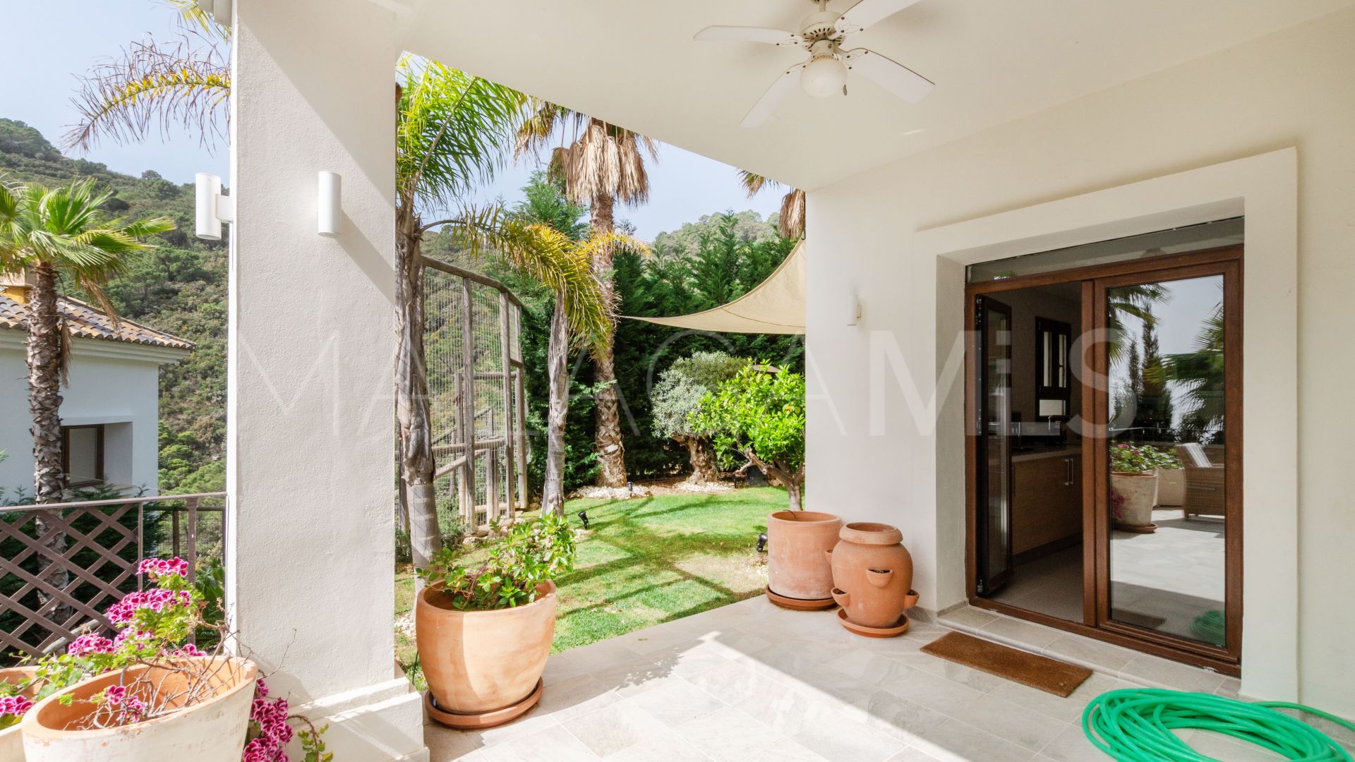 Villa for sale in Benahavis Hills Country Club