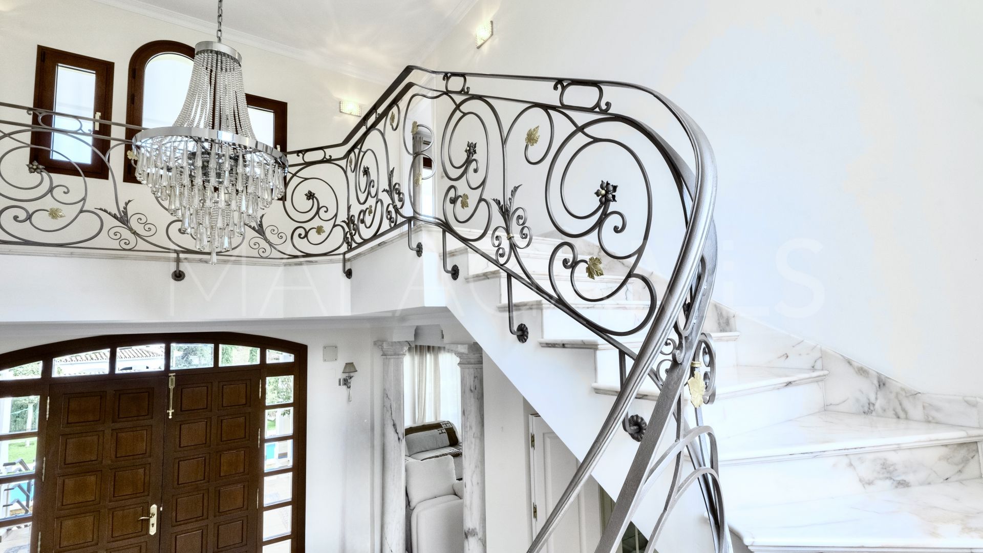 Villa for sale in Hacienda las Chapas