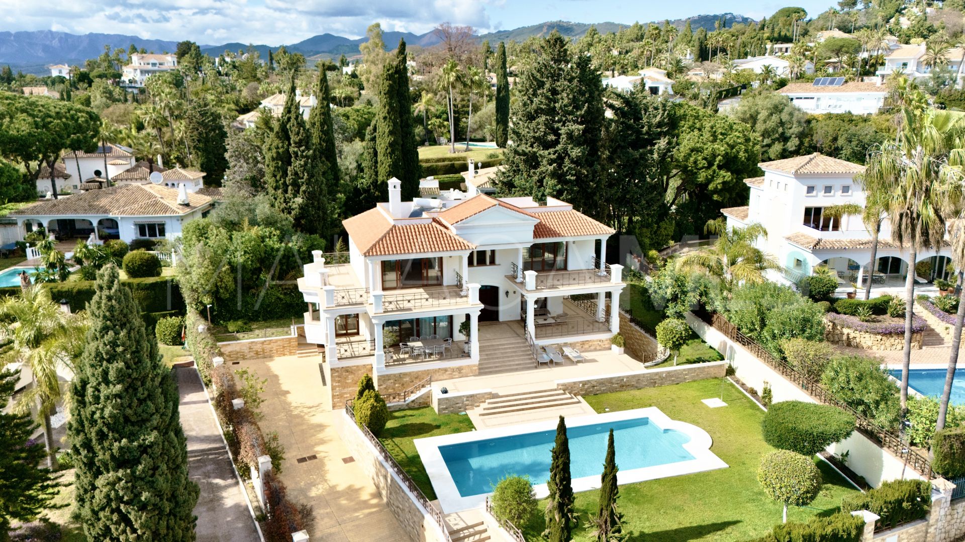 Villa for sale in Hacienda las Chapas