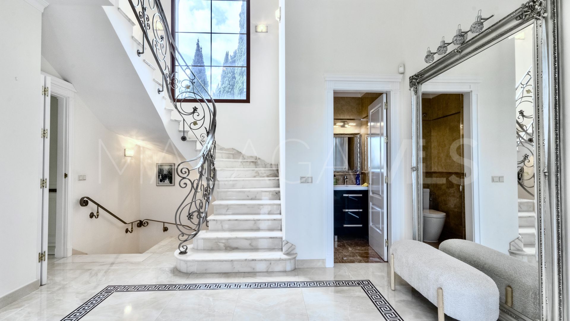 Villa for sale in Hacienda las Chapas