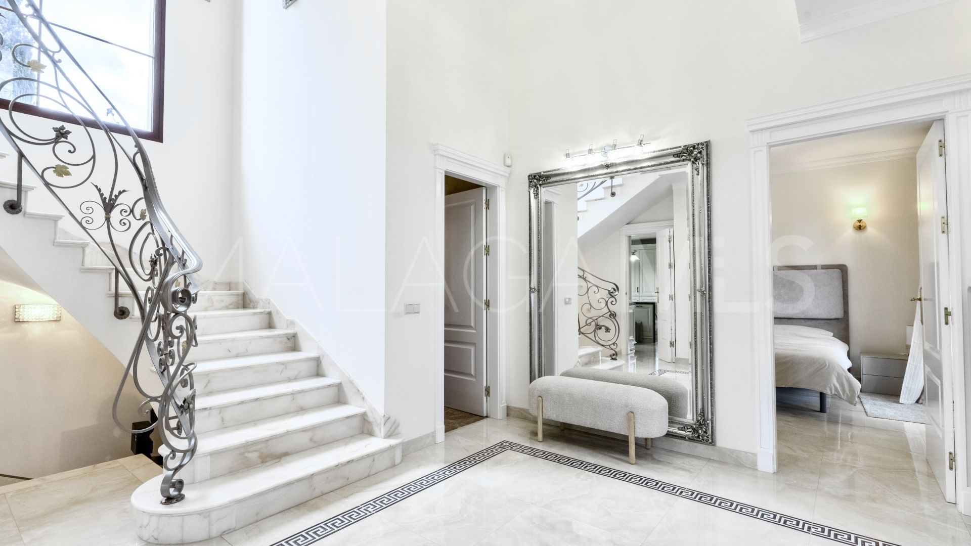 Villa for sale in Hacienda las Chapas