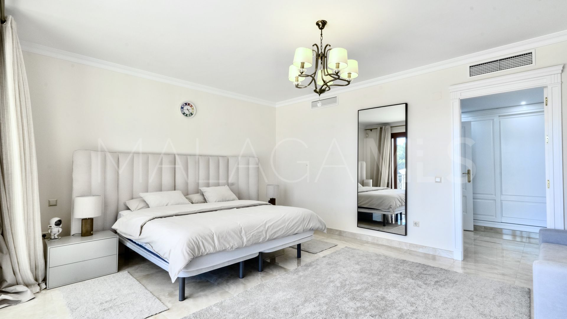 Villa for sale in Hacienda las Chapas