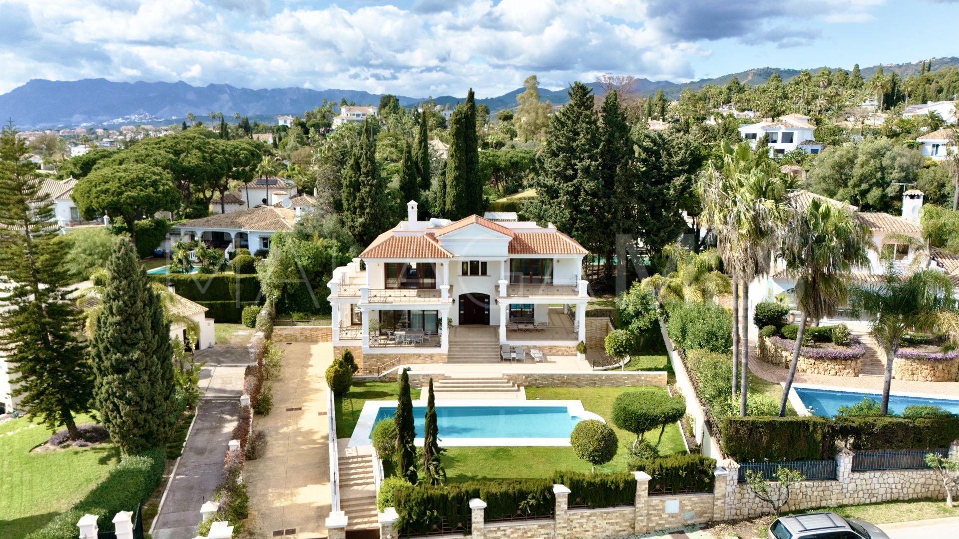Villa for sale in Hacienda las Chapas