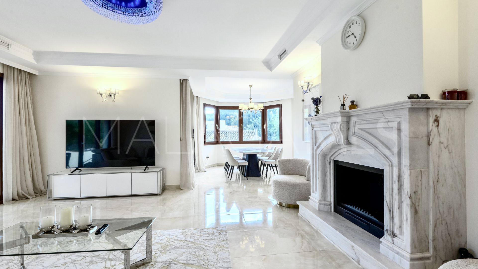 Villa for sale in Hacienda las Chapas