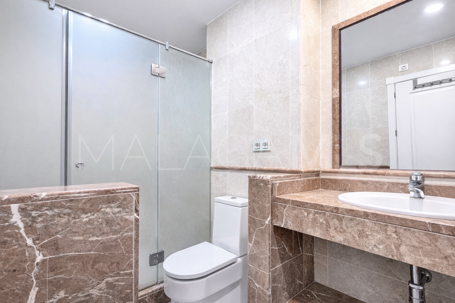 Se vende apartamento in Hacienda del Sol