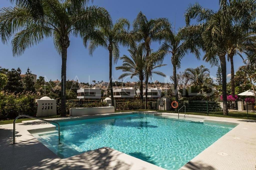 Town house for sale in Agra Residencial