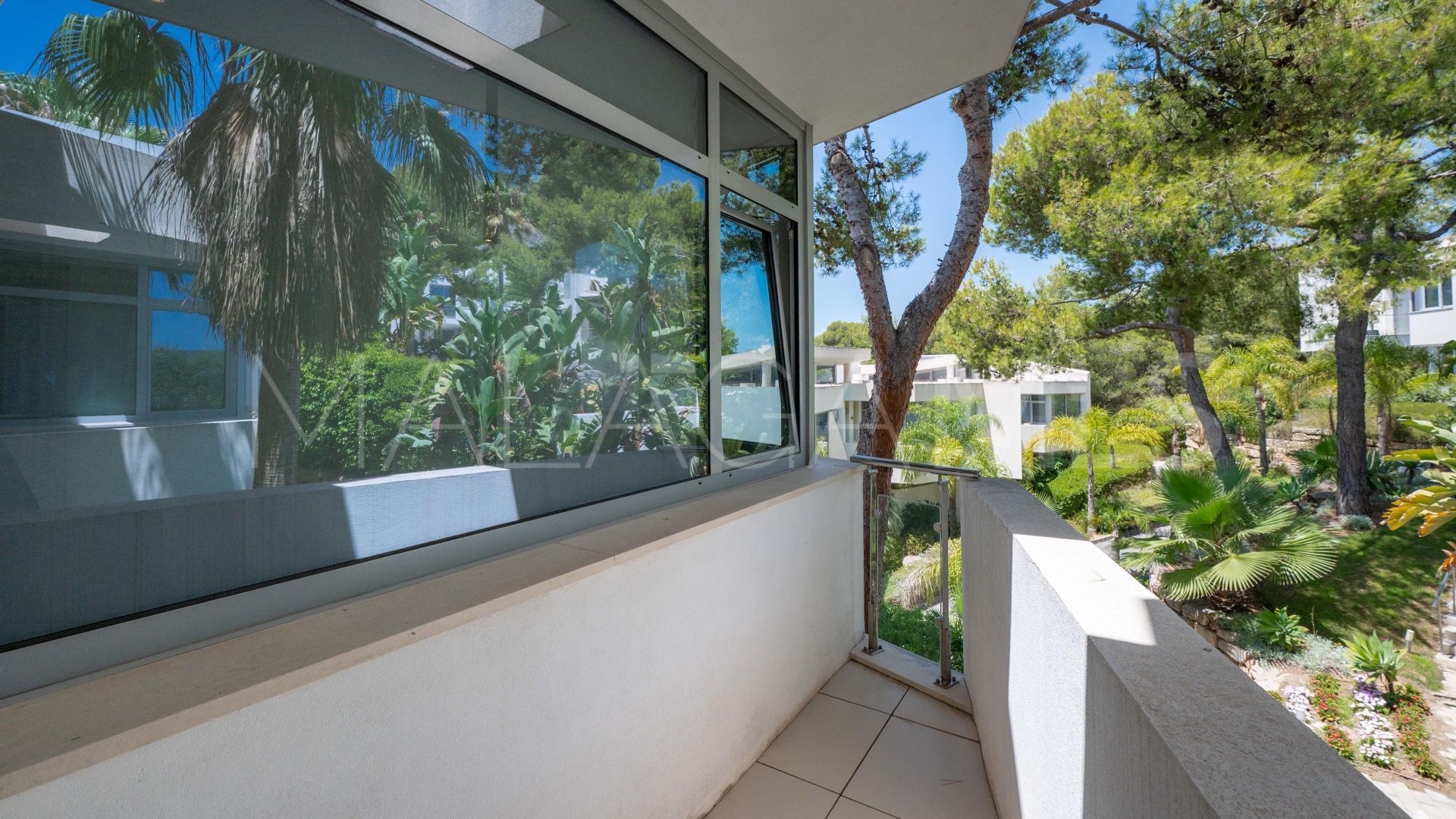 Adosado with 2 bedrooms for sale in Sierra Blanca