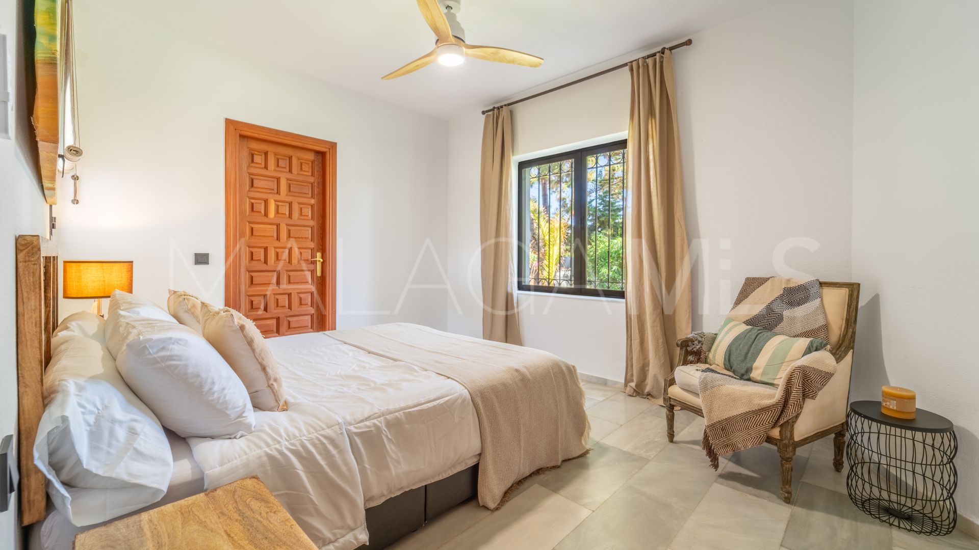 Villa for sale in El Paraiso Playa