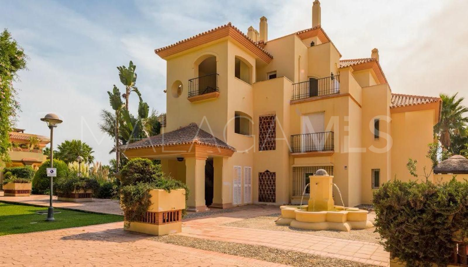 Buy apartamento in Cumbres del Rodeo de 3 bedrooms