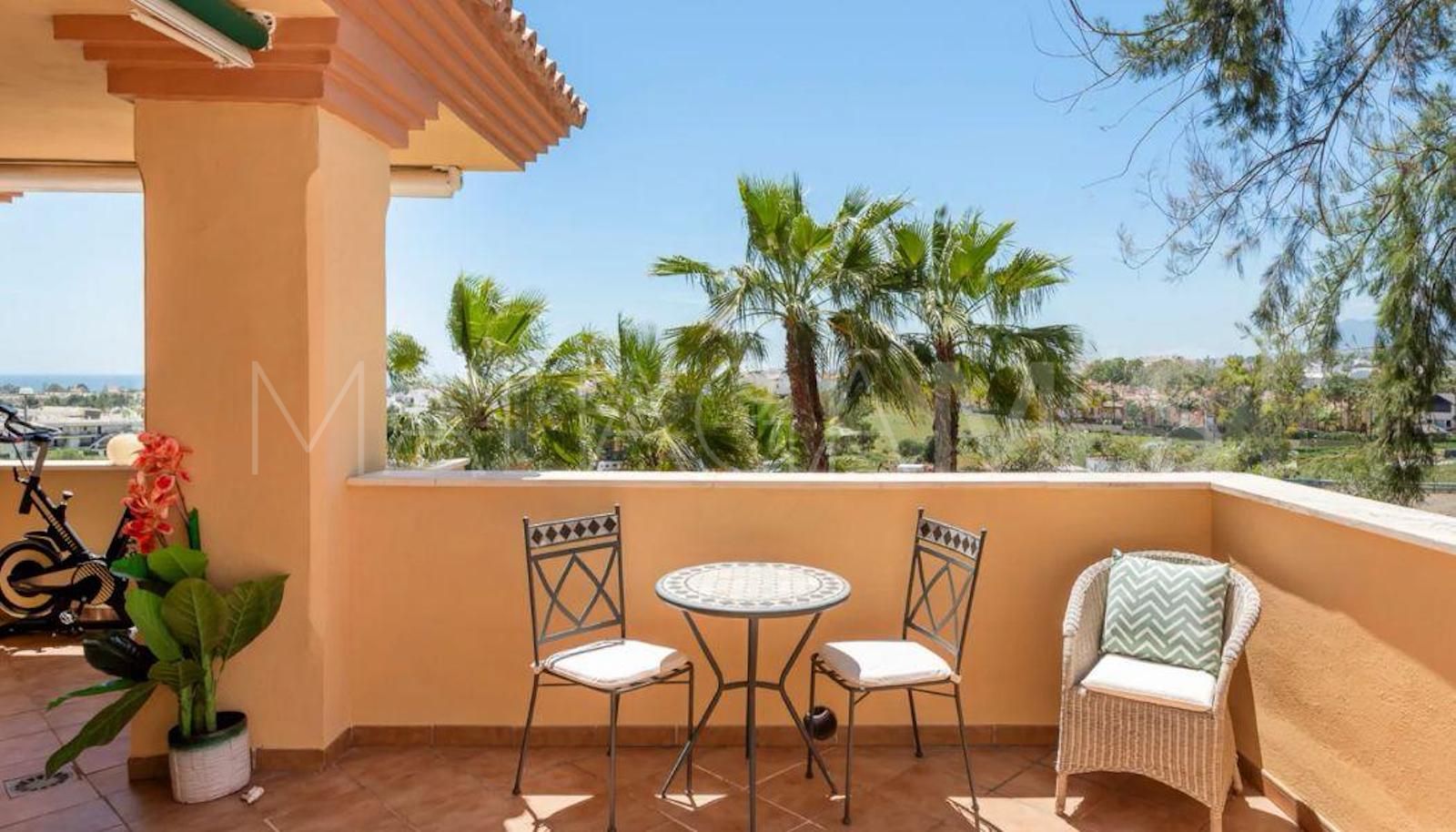 Buy apartamento in Cumbres del Rodeo de 3 bedrooms