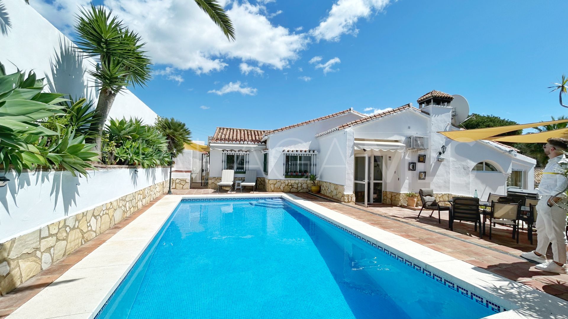 Villa for sale in El Chaparral