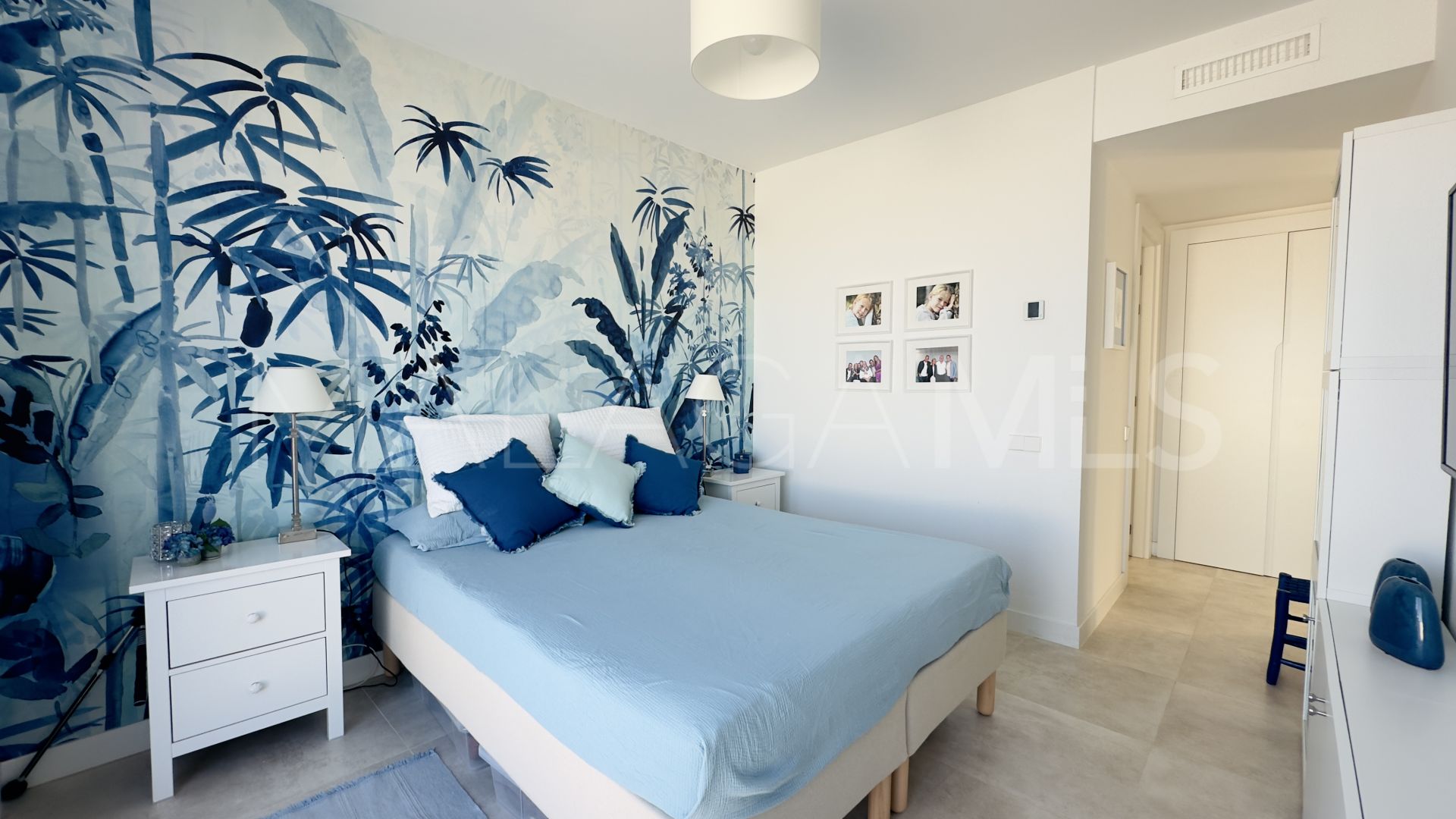Buy Ático with 4 bedrooms in Vanian Green Village