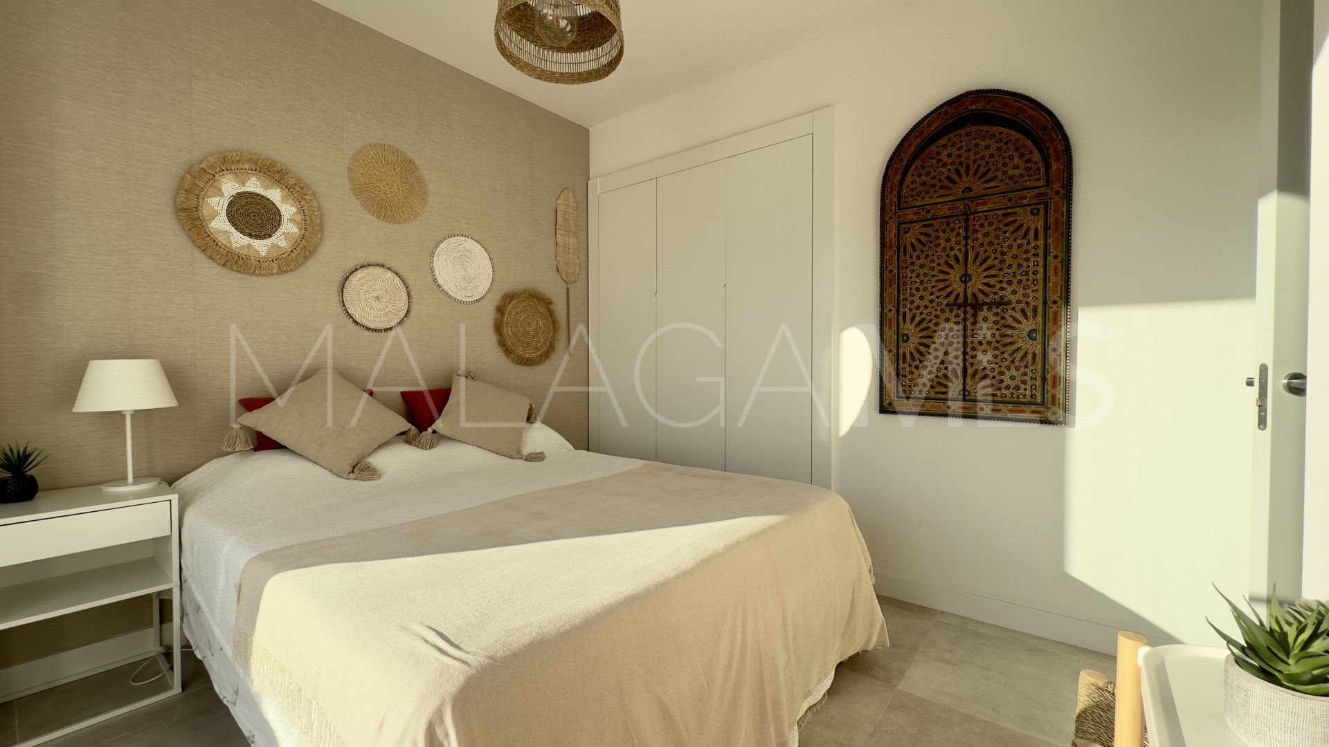 Buy Ático with 4 bedrooms in Vanian Green Village