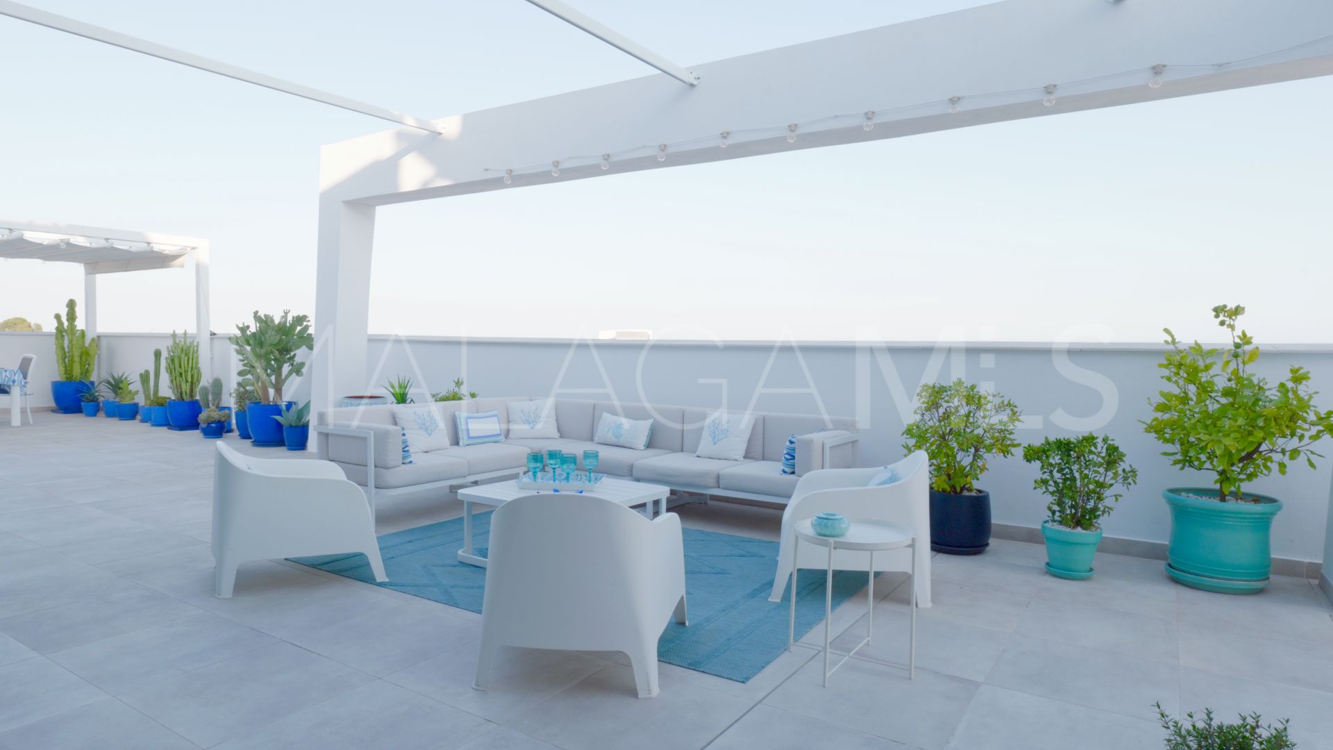 Buy Ático with 4 bedrooms in Vanian Green Village