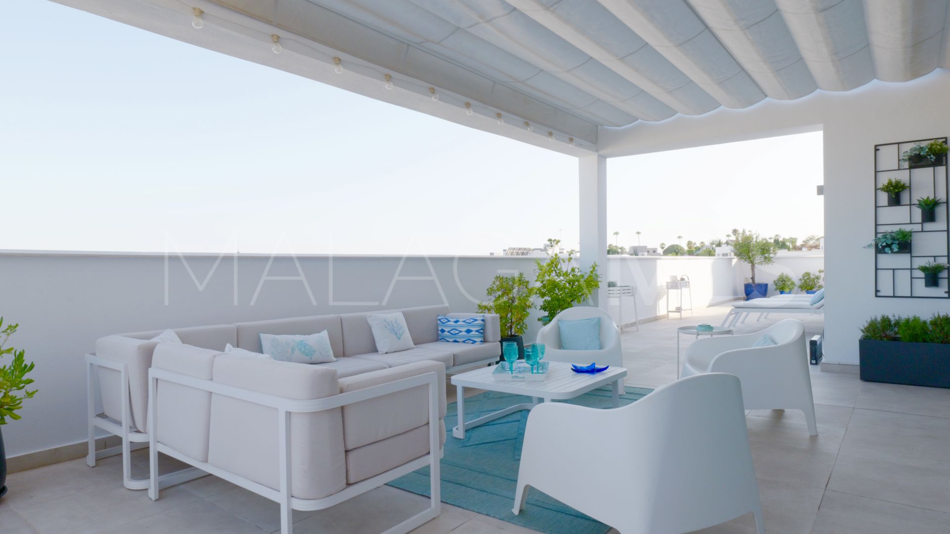 Buy Ático with 4 bedrooms in Vanian Green Village