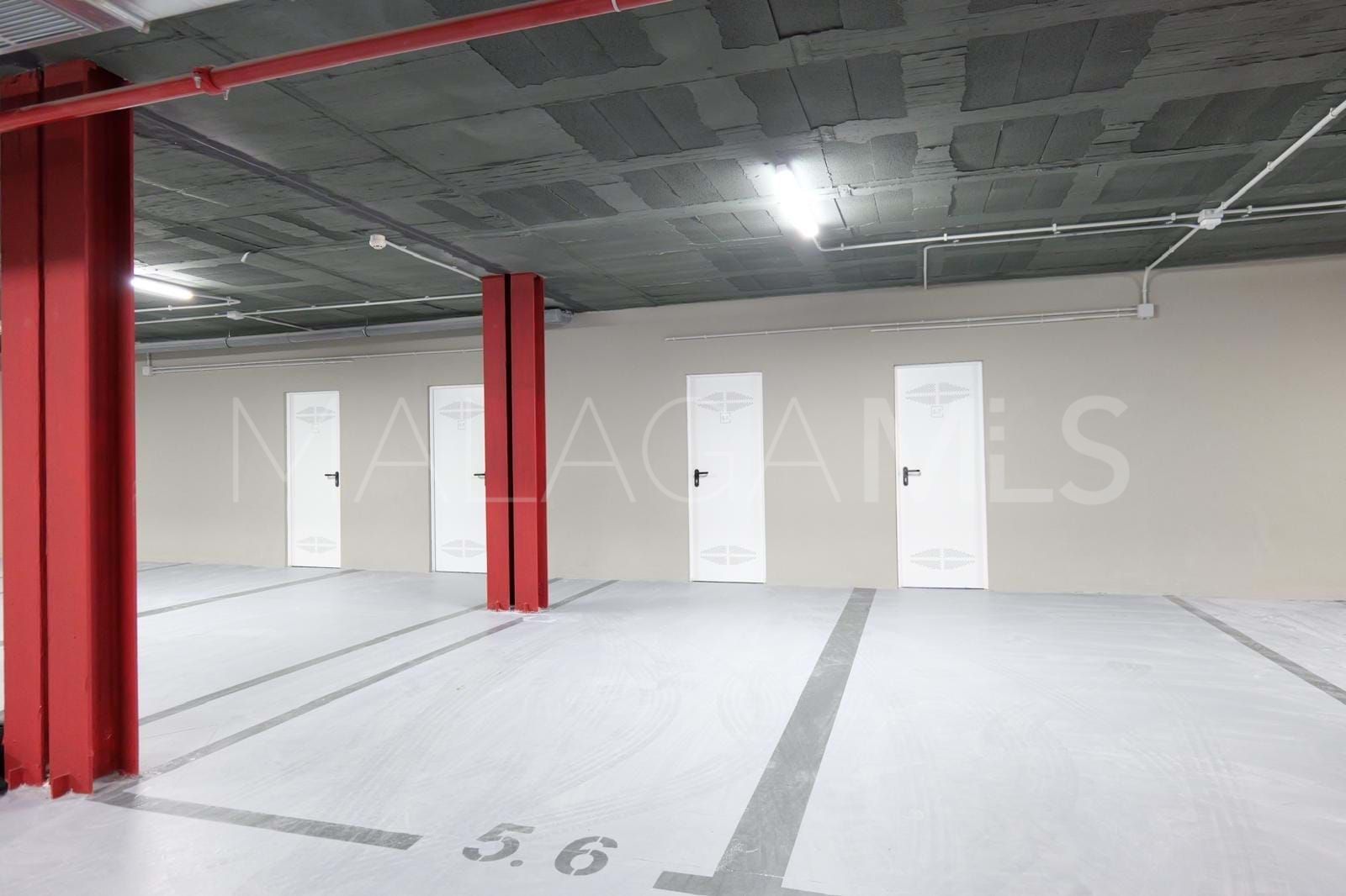 For sale Estepona apartment with 2 bedrooms