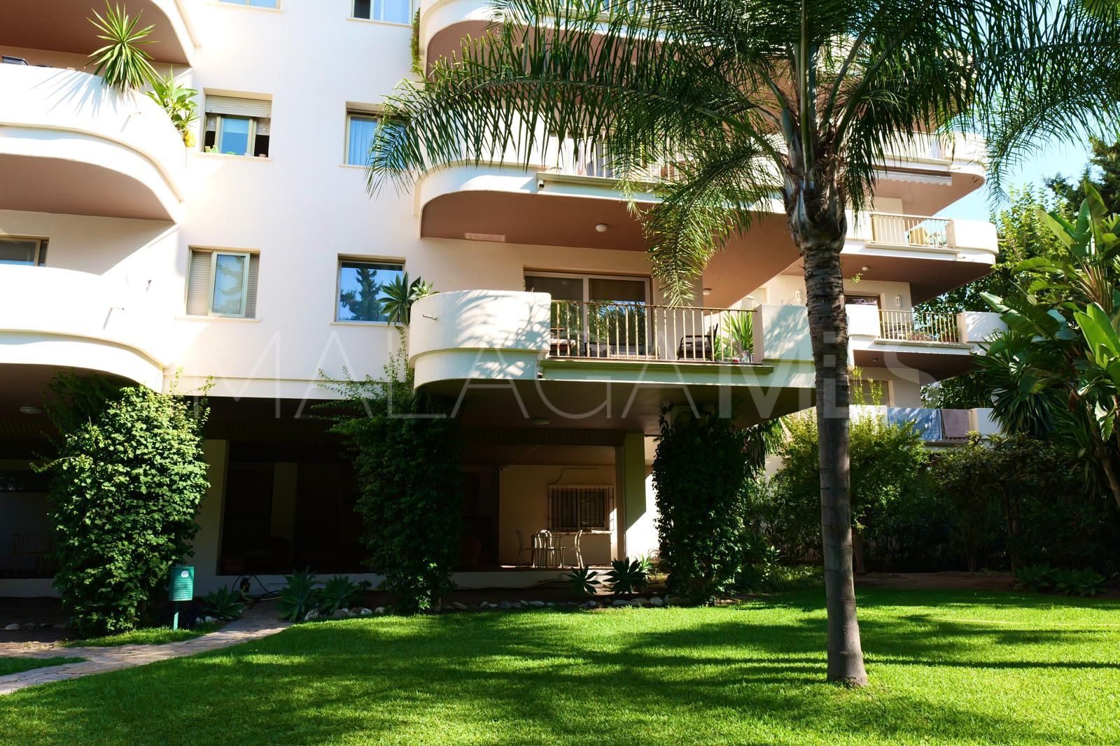 Lägenhet for sale in Marbella - Puerto Banus