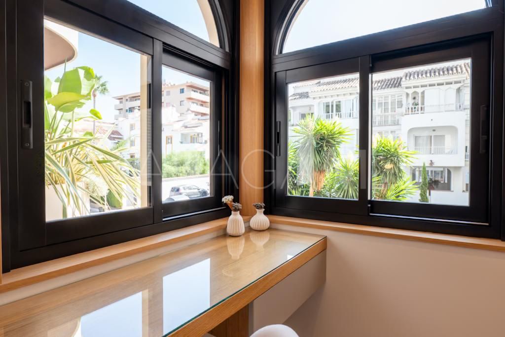Lägenhet for sale in Marbella - Puerto Banus