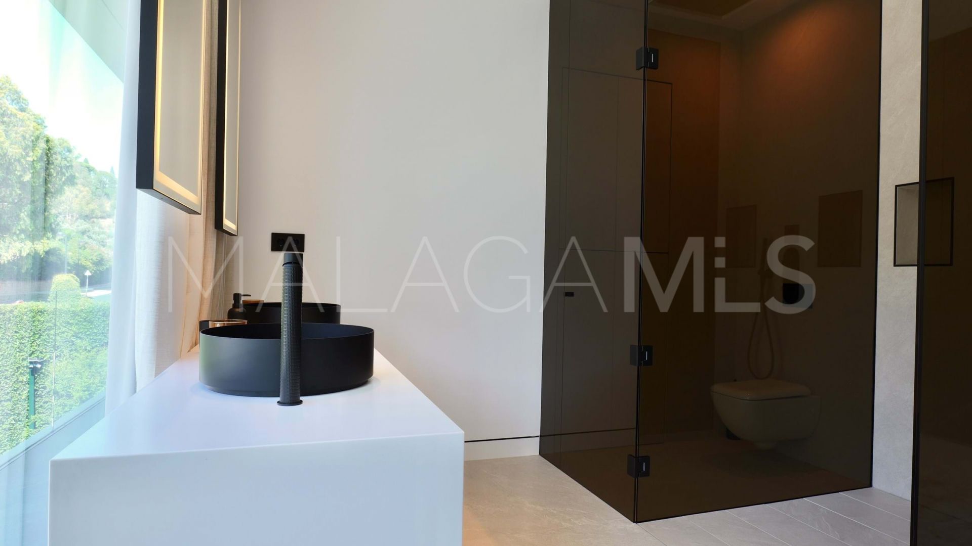 Villa for sale in Golden Mile