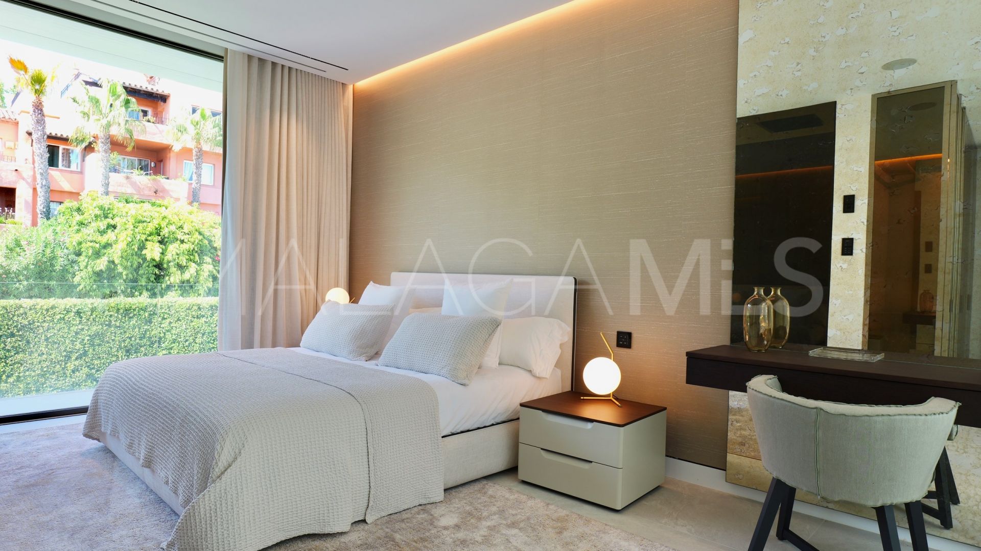 Villa for sale in Golden Mile
