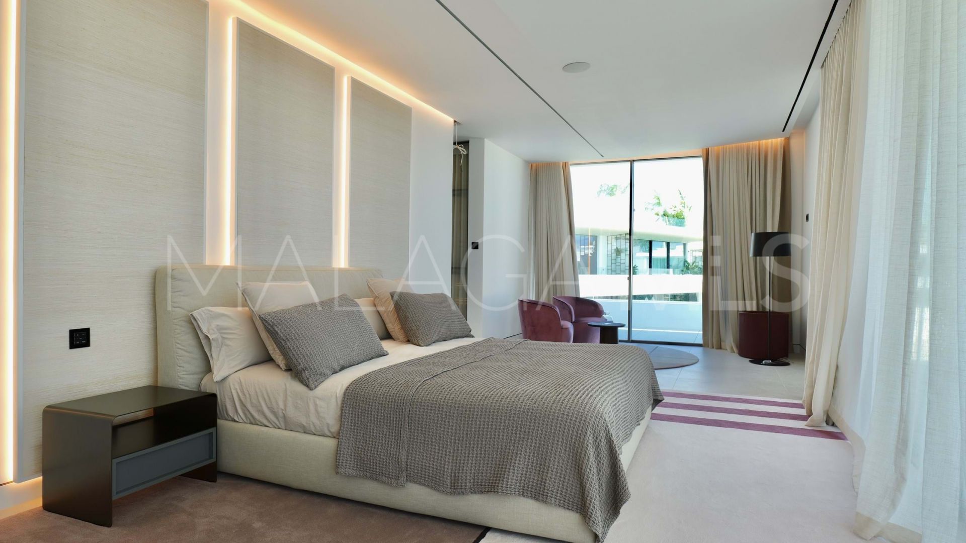 Villa for sale in Golden Mile