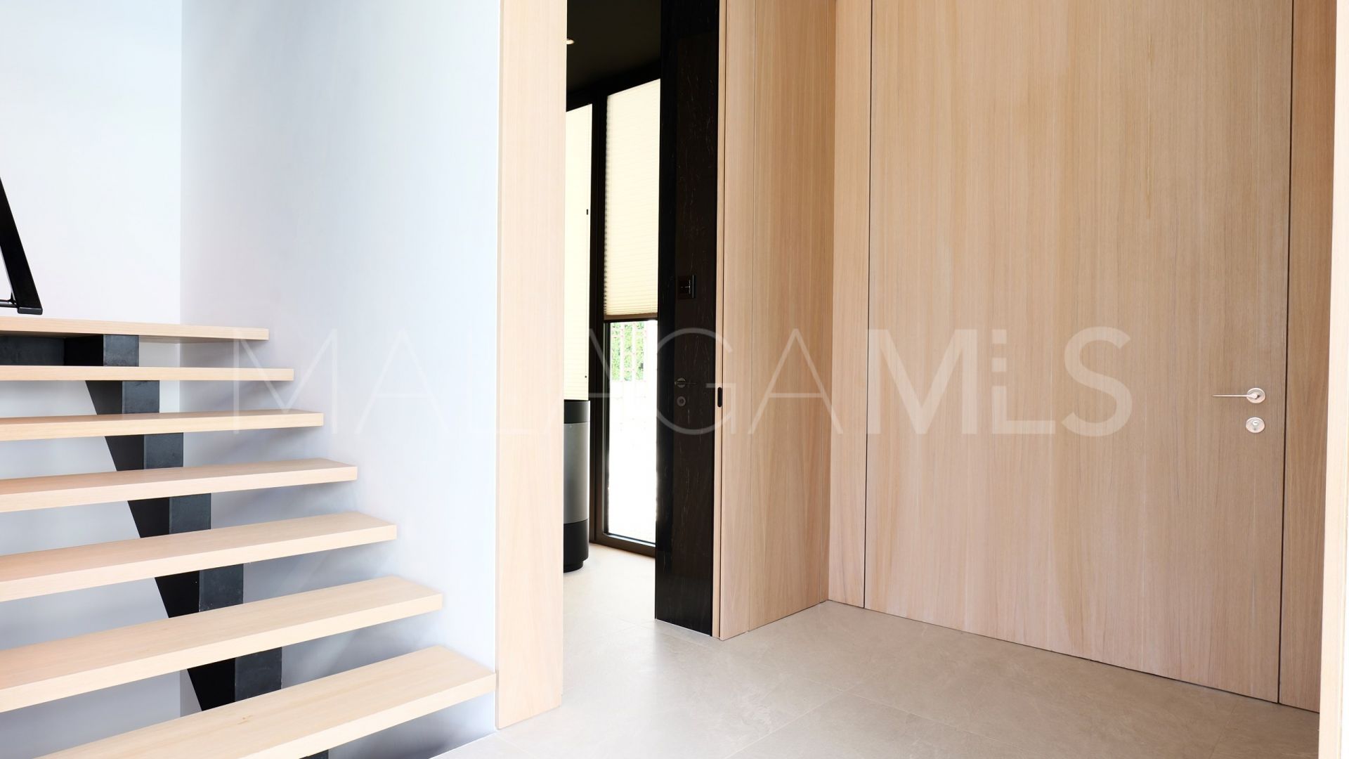 Villa for sale in Golden Mile