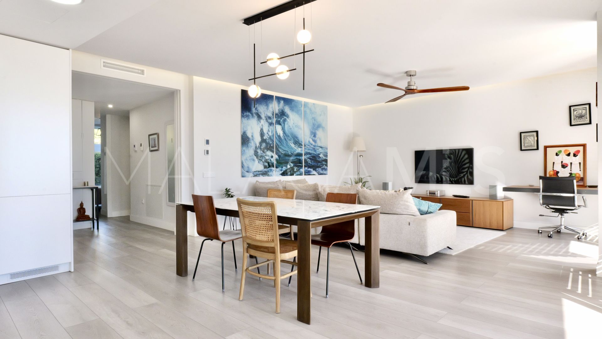 Erdgeschosswohnung for sale in The Edge