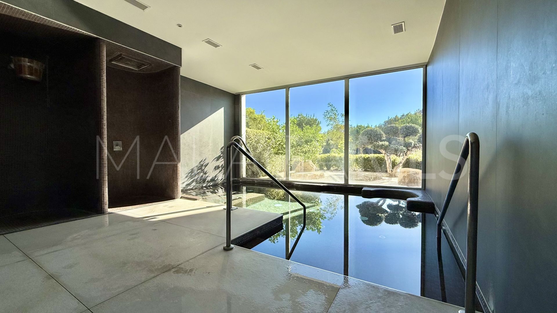 Appartement rez de chaussée for sale in The Edge