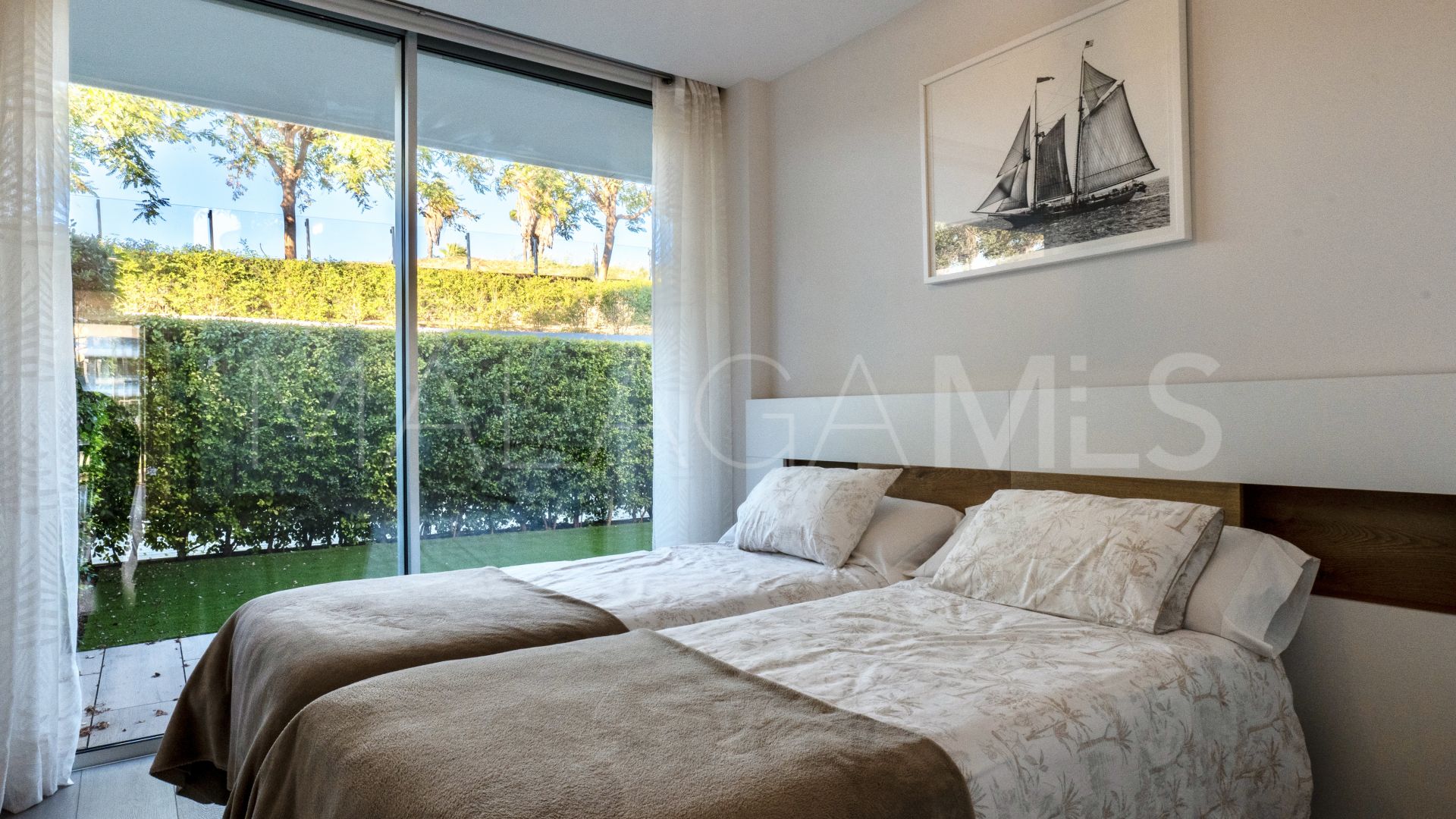 Erdgeschosswohnung for sale in The Edge