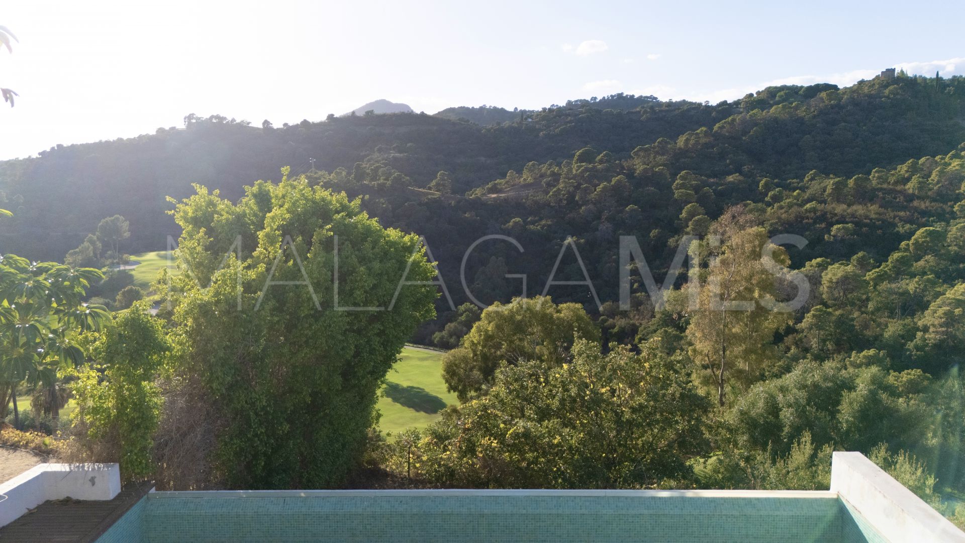 Villa for sale in Los Arqueros with 7 bedrooms