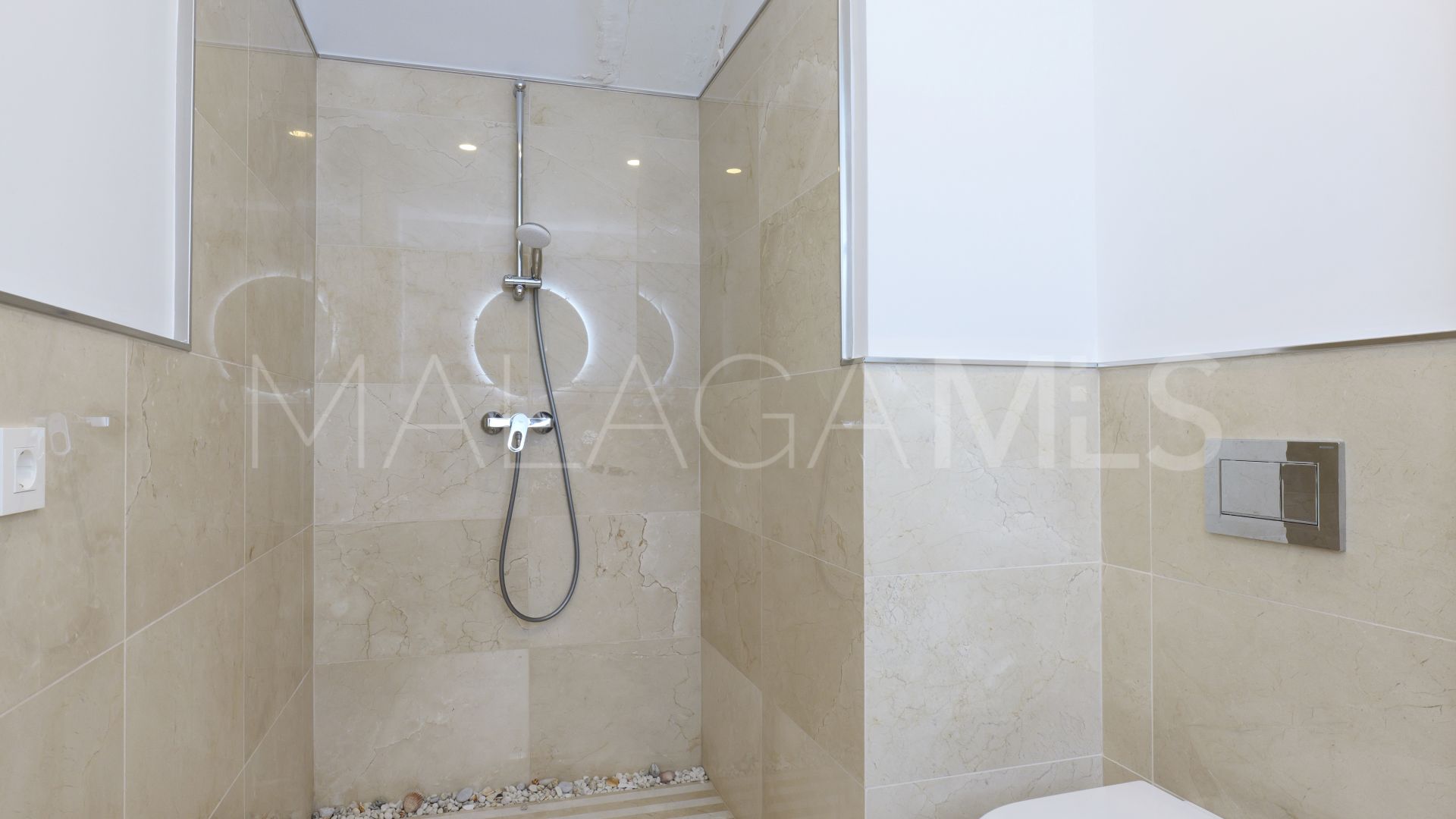 Villa for sale de 6 bedrooms in Los Arqueros