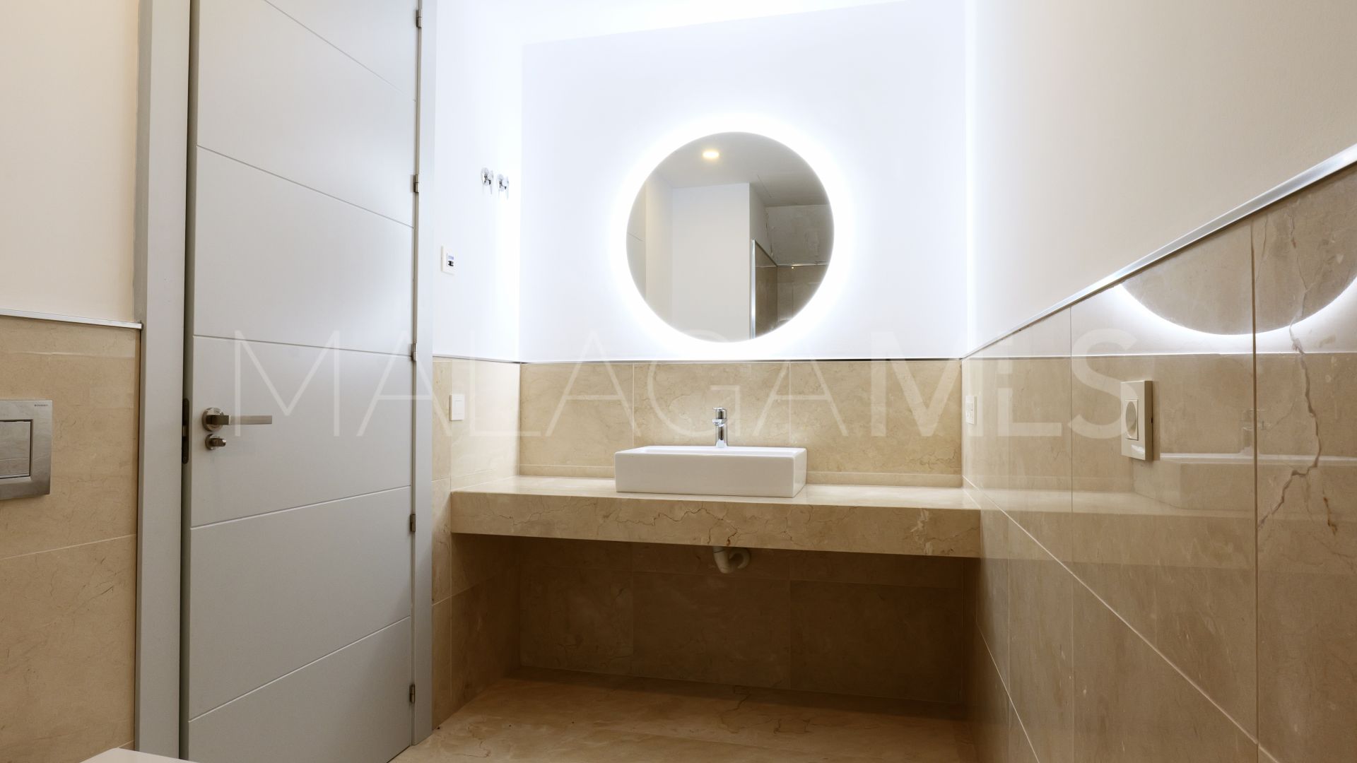 Villa for sale de 6 bedrooms in Los Arqueros