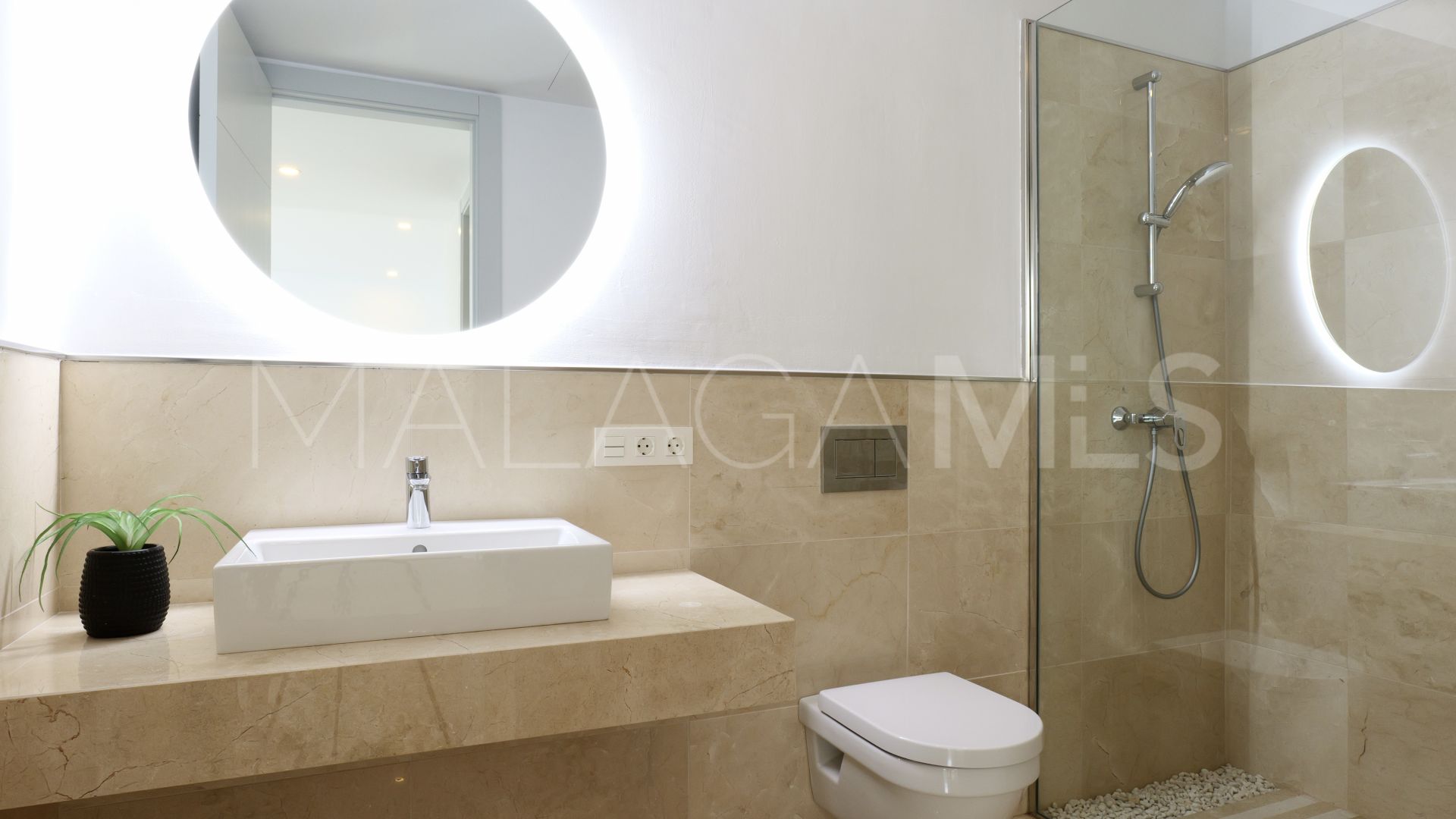 Villa for sale de 6 bedrooms in Los Arqueros