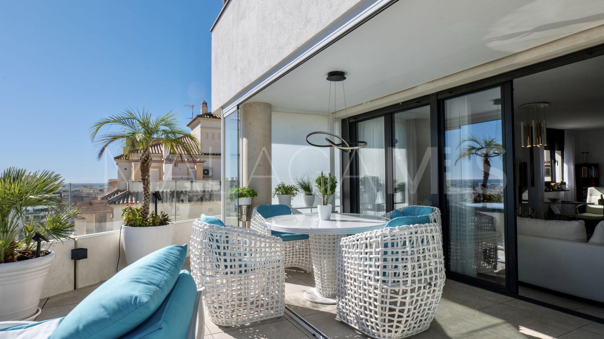 Appartement terrasse for sale in Estepona