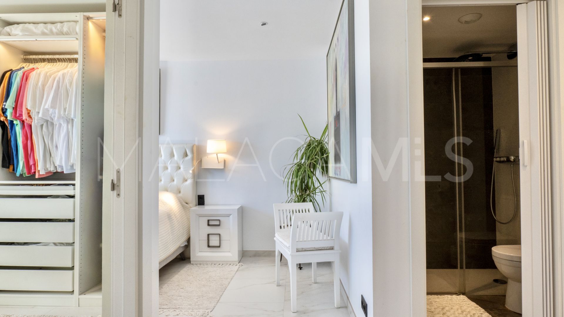 Appartement terrasse for sale in Estepona