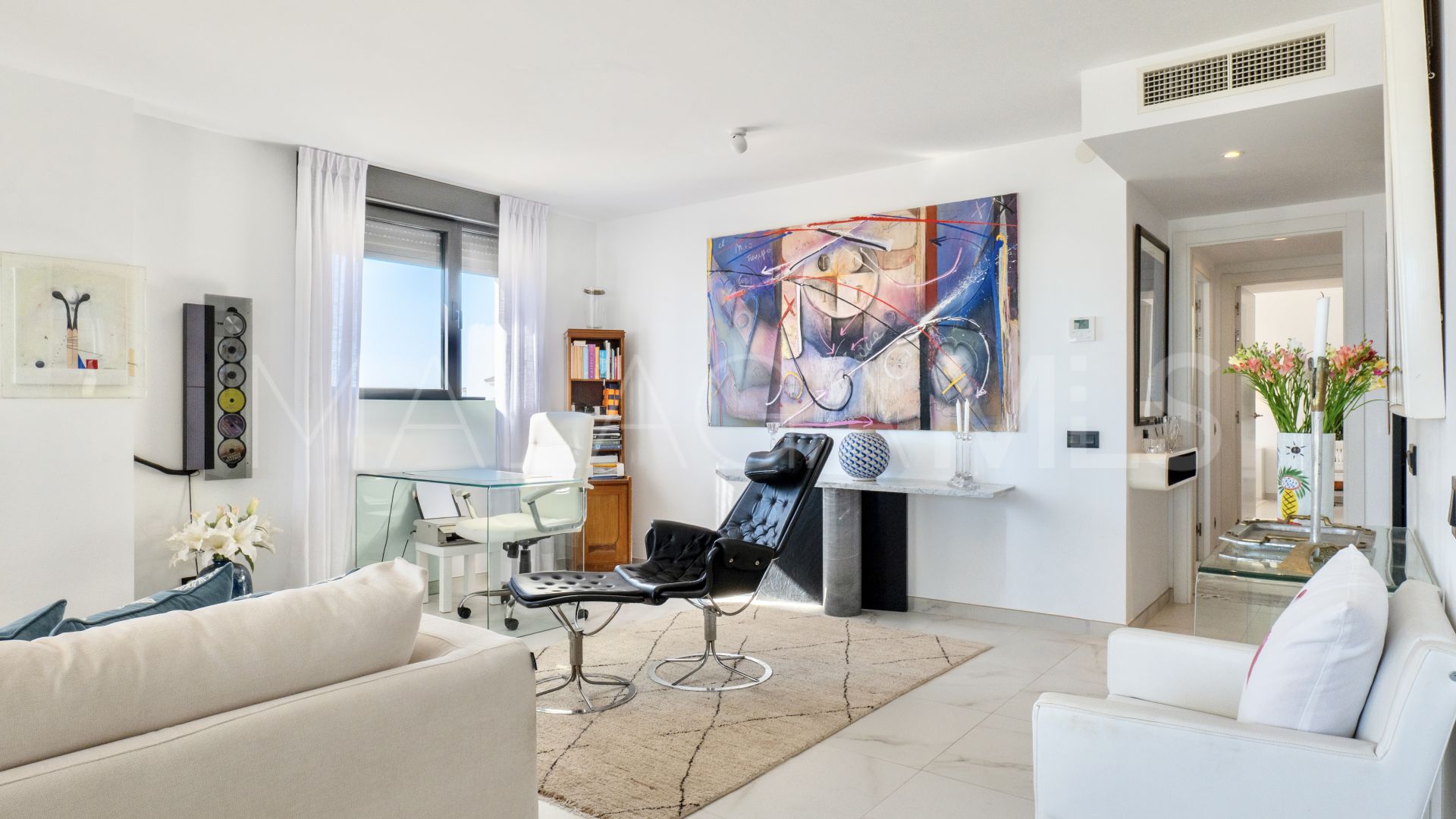 Appartement terrasse for sale in Estepona